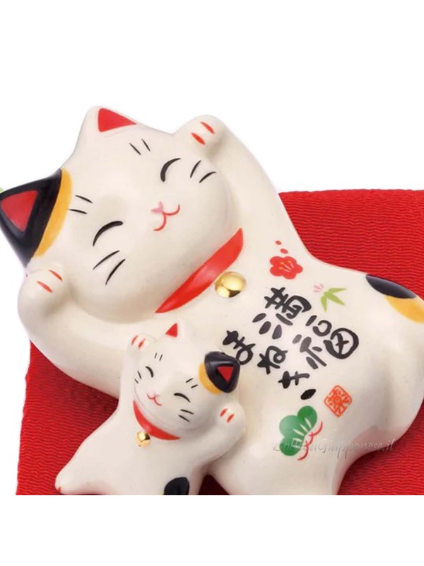 Maneki Neko manpuku pancia piena